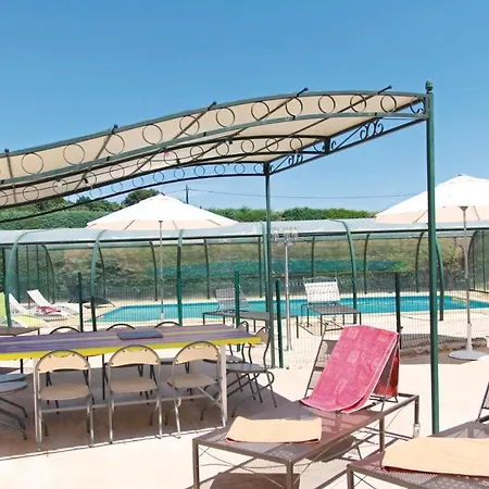 Holiday home Stunning In Du Gard *