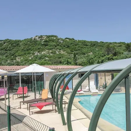 Holiday home Stunning In Du Gard